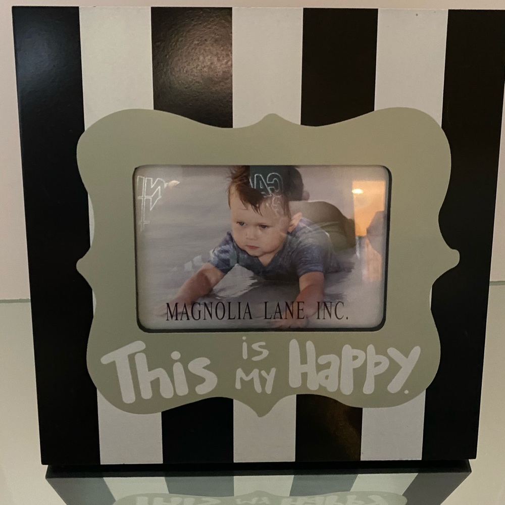 Black & White Striped 4X6 Picture Frame - Picture 2 of 5